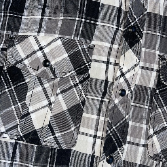 Affliction Hooded Snap Up Tee. L - Picture 6 of 15